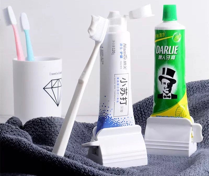 Toothpaste Tube Squeezer Roller, Multifunctional Tube Holder, Rotate Plastic Squeezer Roller, Manual Extruder Toothpaste Clip Toothpaste Tube Squeezer Roller, Multifunctional Tube Holder, Rotate Plastic Squeezer Roller, Manual Extruder Toothpaste Clip